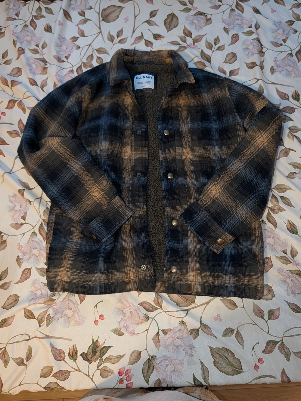Old Navy Boy's Dark Blue and Brown Plaid Sherpa-Lined Shirt Jacket Size 14-16 XL